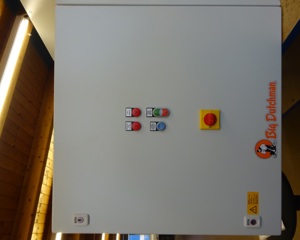 Control cab. Manure Removal